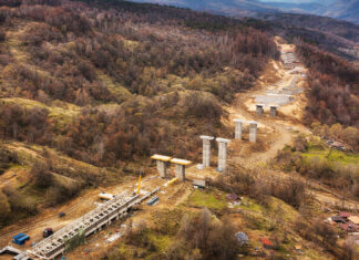 Lucrări în ritm susținut pe Autostrada Sibiu – Pitești: viaducte în execuție și pregătiri pentru TBM